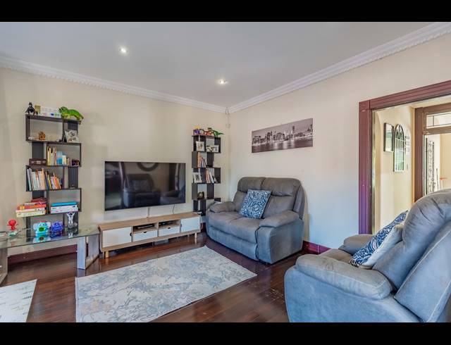 3 BEDROOM APARTMENT FOR SALE IN MUSGRAVE